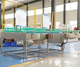 潤滑油灌裝機(jī)上桶平臺(tái)，自動(dòng)供瓶機(jī)客戶現(xiàn)場(chǎng)視頻